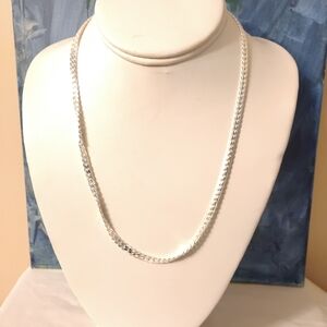 NYC  STATEMENT NECKLACE